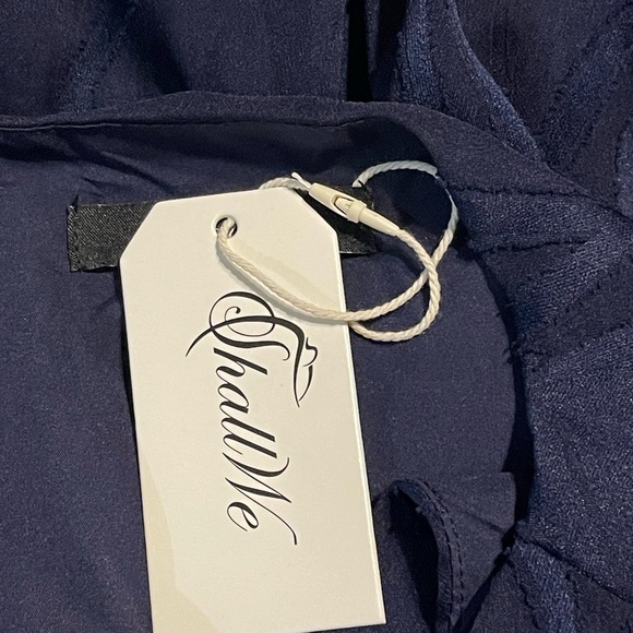 Chic Long Sleeve Navy Dress - Picture 9 of 9